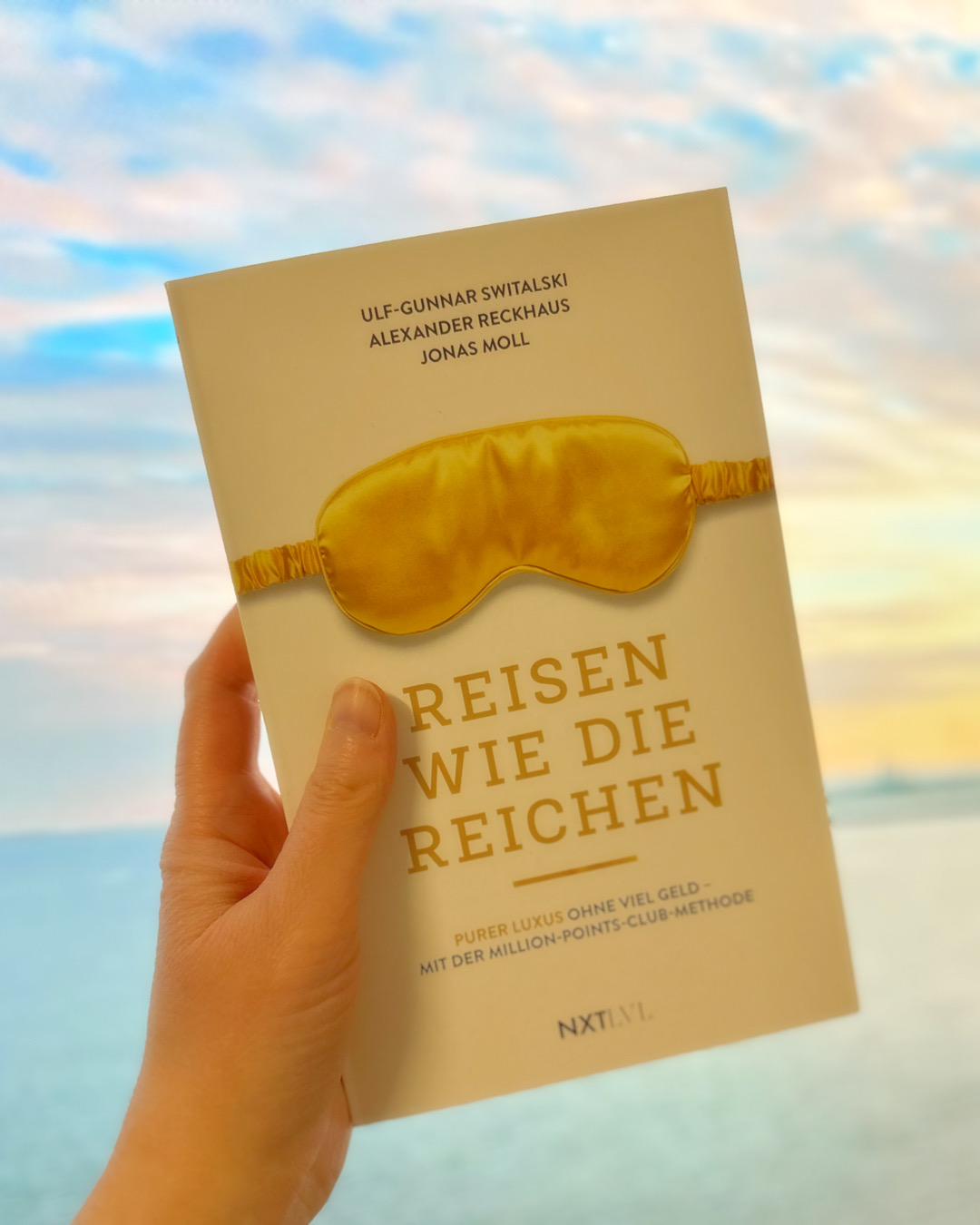 Rezension – „Reisen wie die Reichen“ von Ulf-Gunnar Switalski, Jonas Moll, Alexander Reckhaus